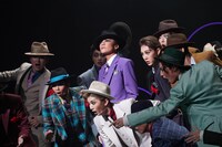 宝塚歌劇月組 ブロードウェイ・ミュージカル「GUYS AND DOLLS」より。