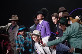 宝塚歌劇月組「GUYS AND DOLLS」が東京へ、鳳月杏「時代に合った月組の新しい作品に」