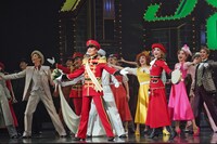 宝塚歌劇月組 ブロードウェイ・ミュージカル「GUYS AND DOLLS」より。