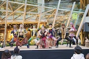 MICHInoX「七福神の舞」より。©︎ 東京舞台芸術祭2025