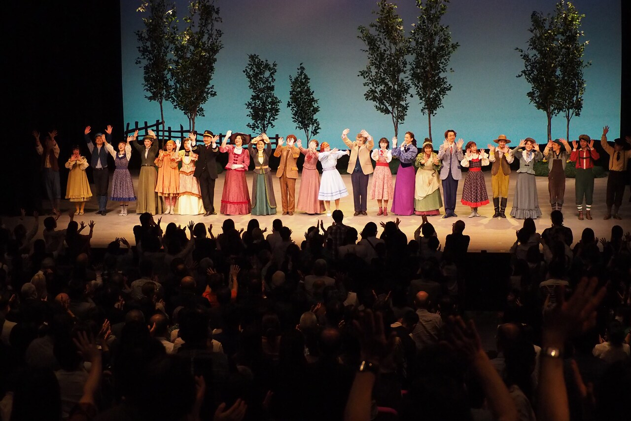 劇団四季「赤毛のアン」17年ぶりの京都公演スタート（舞台写真あり