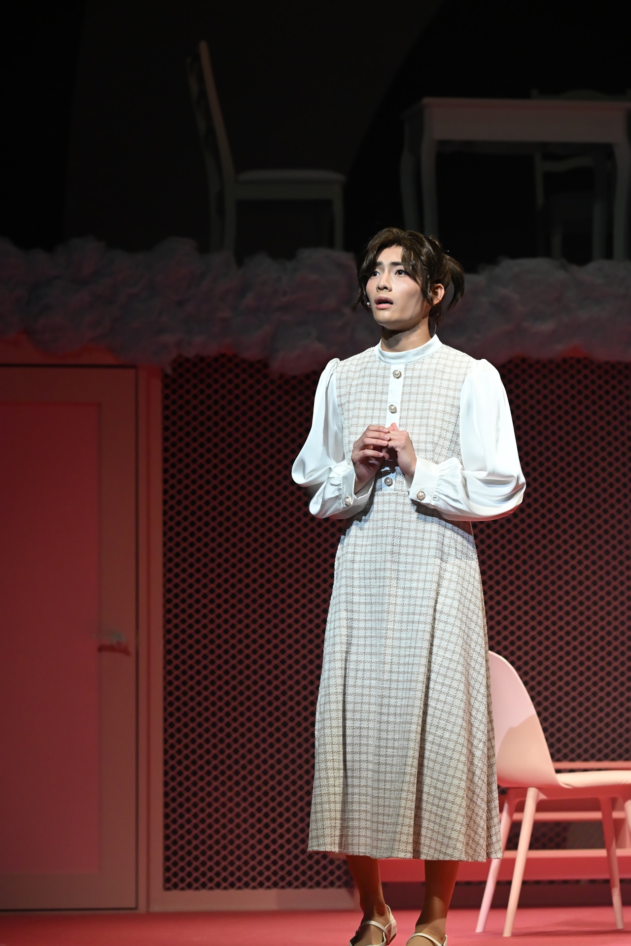 舞台「エグ女2025」より。