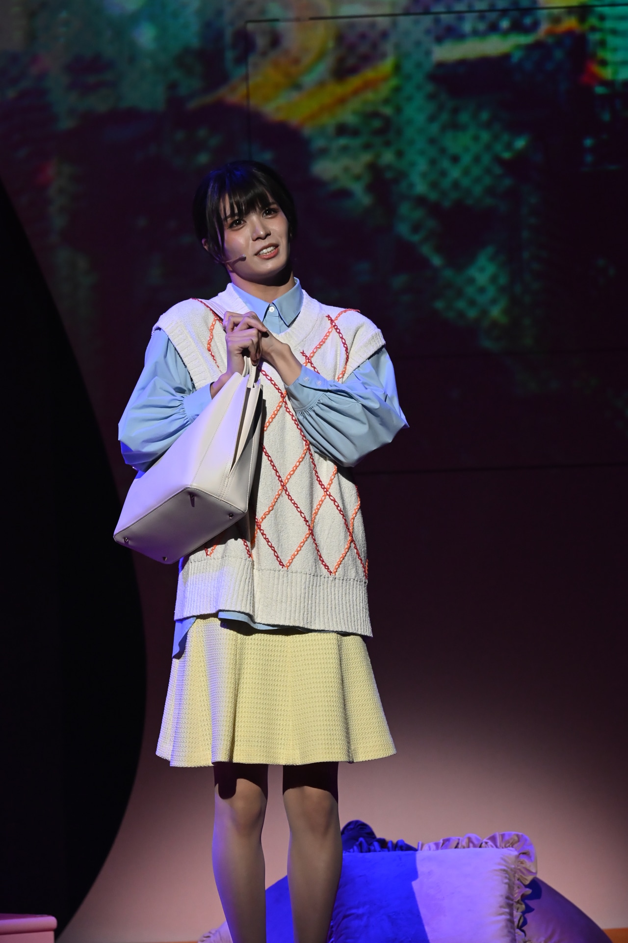 舞台「エグ女2025」より。