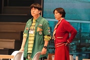 PARCO PRODUCE 2025 音楽劇「MONDAYS/このタイムループ、まだまだ終わらない!?」より。(撮影:田中亜紀)