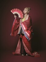 山村響のビジュアル。