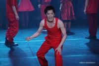 赤坂芸術祭2025「血は立ったまま眠っている」より。