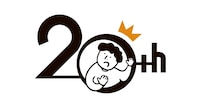 モモンガ・コンプレックス 20周年記念ロゴ（デザイン：水色デザイン、イラスト：きたがわゆう）