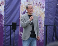「赤坂芸術祭」の石本千明実行委員長。