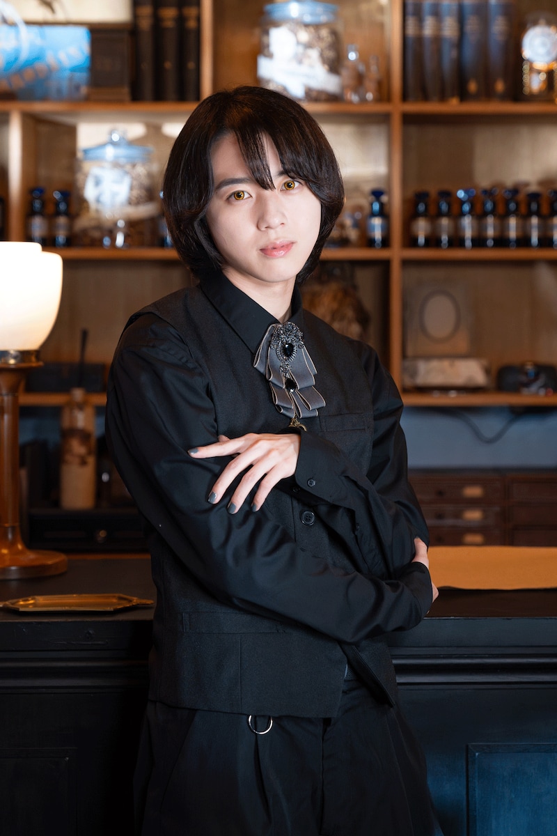 鮭とば役の世古口凌。©「UNREAL-不条理雑貨店-」製作委員会
