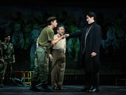 「Bunkamura Production 2025 / DISCOVER WORLD THEATRE vol.15『リア王』NINAGAWA MEMORIAL」より。(撮影:細野晋司)