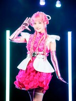 田口愛佳扮するウメ