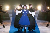 舞台「女王旋律」より。