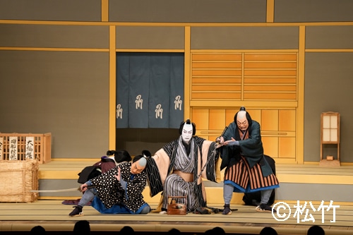 松竹創業百三十周年「錦秋十月大歌舞伎」より、第一部「渡海屋・大物浦」Bプロの様子。