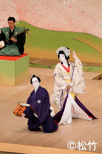 松竹創業百三十周年「錦秋十月大歌舞伎」より、第三部「吉野山」「川連法眼館」Bプロの様子。