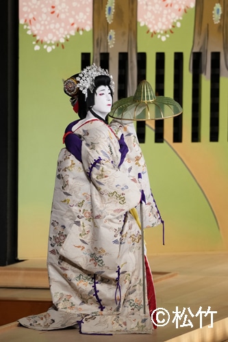 松竹創業百三十周年「錦秋十月大歌舞伎」より、第三部「吉野山」「川連法眼館」Bプロの様子。