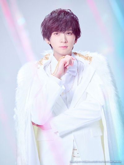 荒牧慶彦扮するラグドール。