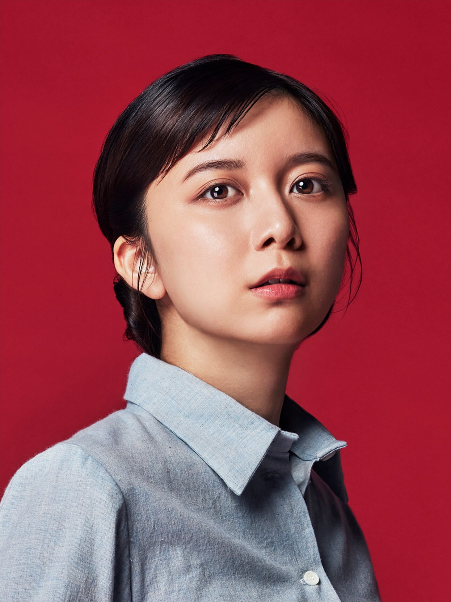 江月梅役の上白石萌歌のビジュアル。