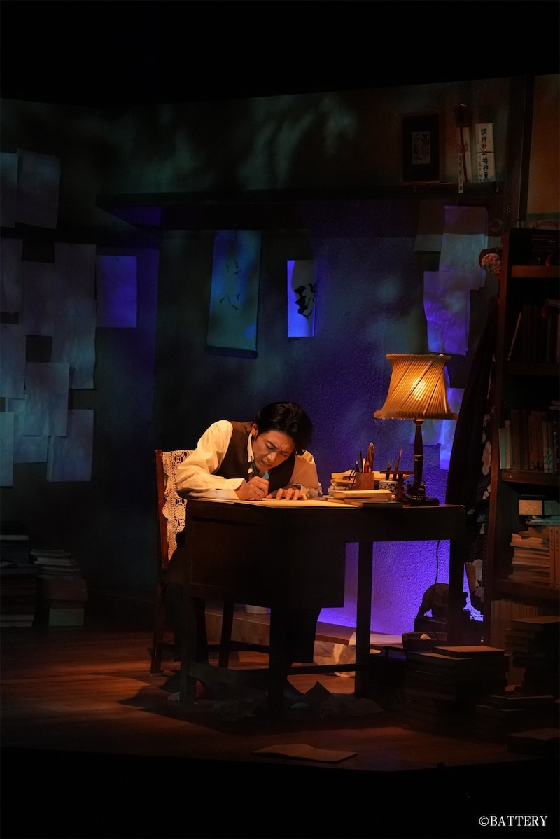 富田翔・一人芝居「憑」より。