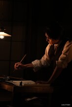 富田翔・一人芝居「憑」より。