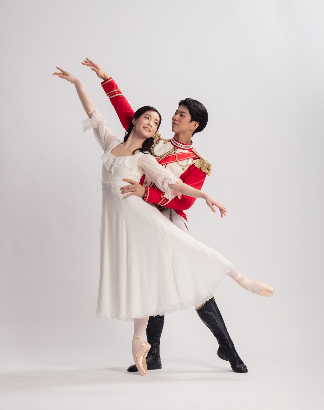 希少　公式未発売　新品　高橋真琴　フラワーベース　花瓶 花瀬琴音扮する橘日向。 - 舞台「東京リベンジャーズ」キー