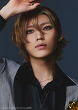 安藤夢叶扮する伊弉冉一二三。