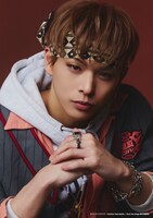 加藤良輔扮する鬼灯甚八。