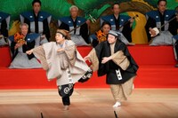 「立川立飛歌舞伎特別公演」より、「連獅子」の様子。（提供：松竹）