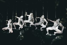 大駱駝艦・梁鐘譽の新作公演「春の祭典」壺中天で開幕