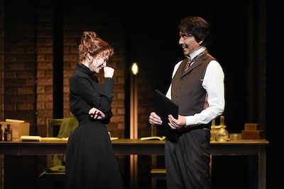 ミュージカル「マリー・キュリー」より。（撮影：田中亜紀）