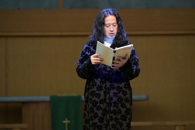 「朗読会『葉葉葉』-わたしはあなたか-」より。