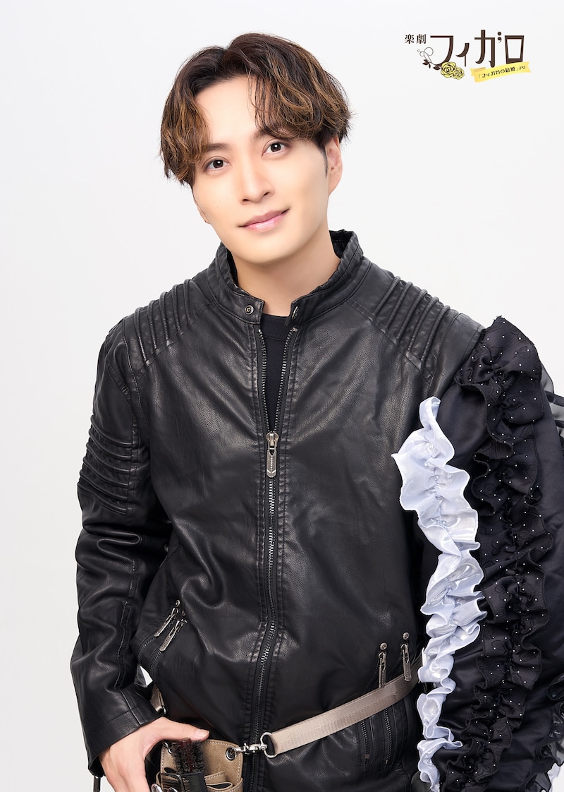 矢田悠祐扮するフィガロ。