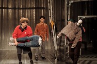 ゆうめい 10周年全国ツアー公演「養生」より。（撮影：佐々木啓太）