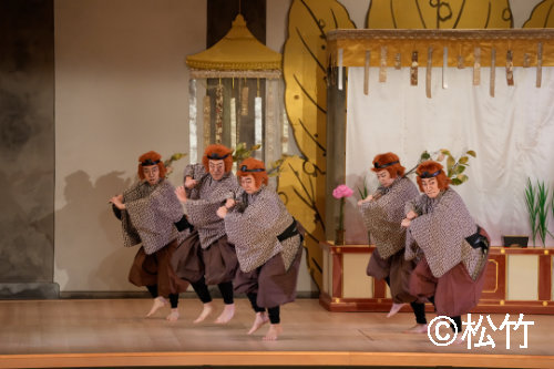 昼の部「鳥獣戯画絵巻」より。