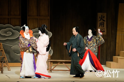 夜の部「歌舞伎絶対続魂～幕を閉めるな～」より。