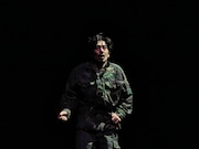 パルコ・プロデュース2025「ヴォイツェック」より。（撮影：細野晋司）