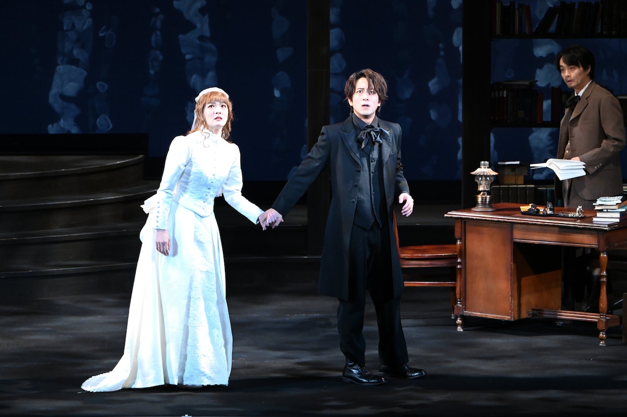 二兎社公演49「狩場の悲劇」より。