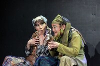 NICO×frogs 第5回公演「檻の中の微睡み」より。（撮影：河西沙織）