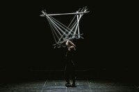 「Disco on the planet」より。（撮影：井上嘉和）