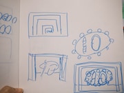 りょこによるスケッチメモ。鏡の周りに楽屋ライトを配置する案なども。ただしこれは、“10”の印象が薄れることを懸念して却下となった。