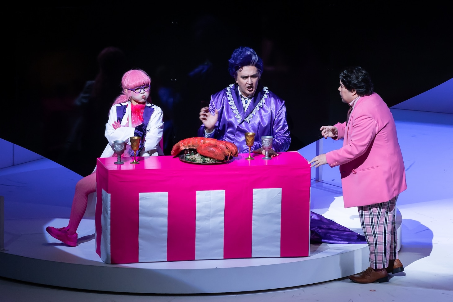 2025年度 全国共同制作オペラ ドニゼッティ作曲 / 歌劇「愛の妙薬」より。©Takashi Fujimoto