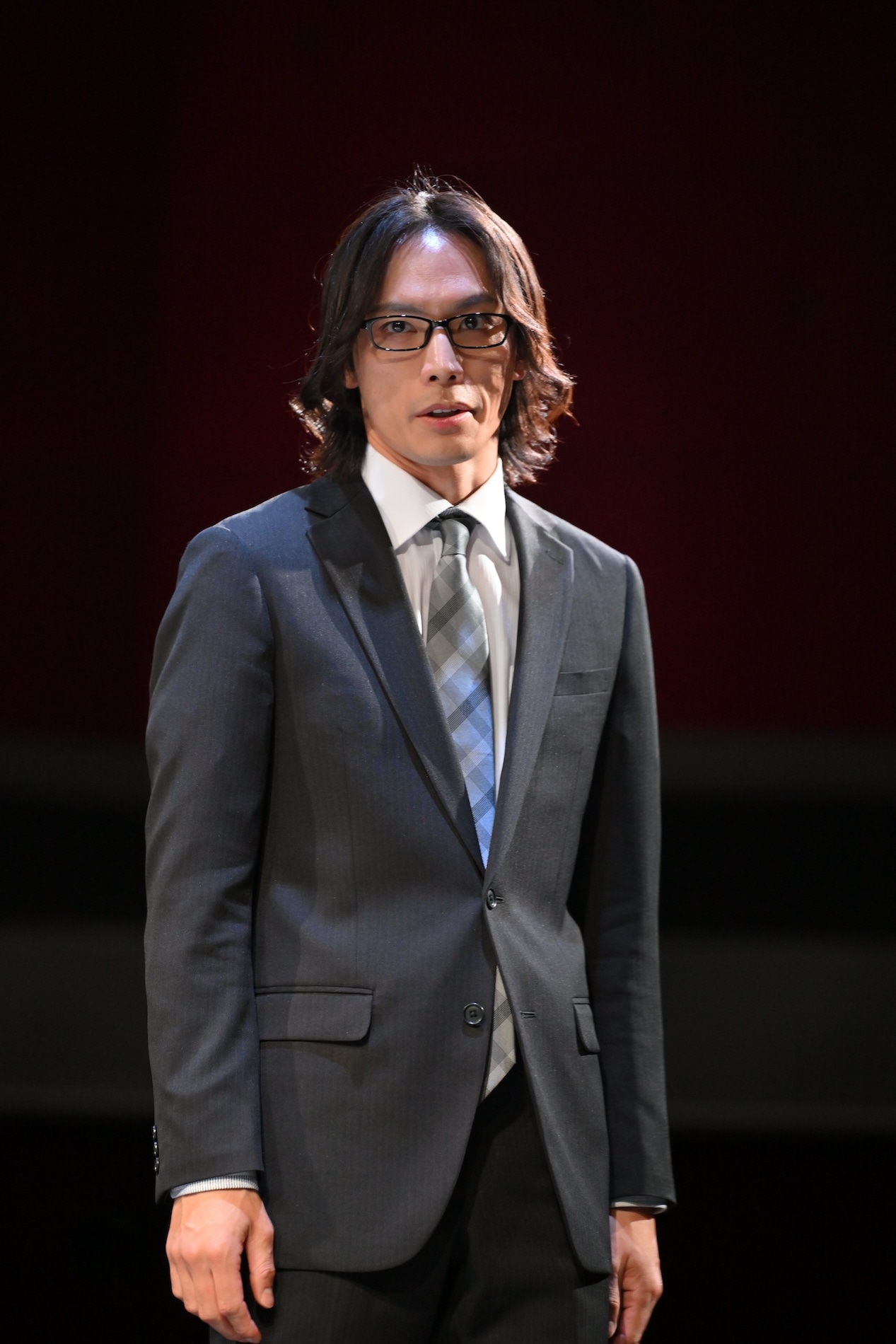 舞台「マイホームヒーロー」より。