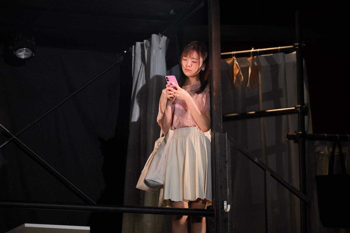 舞台「マイホームヒーロー」より。