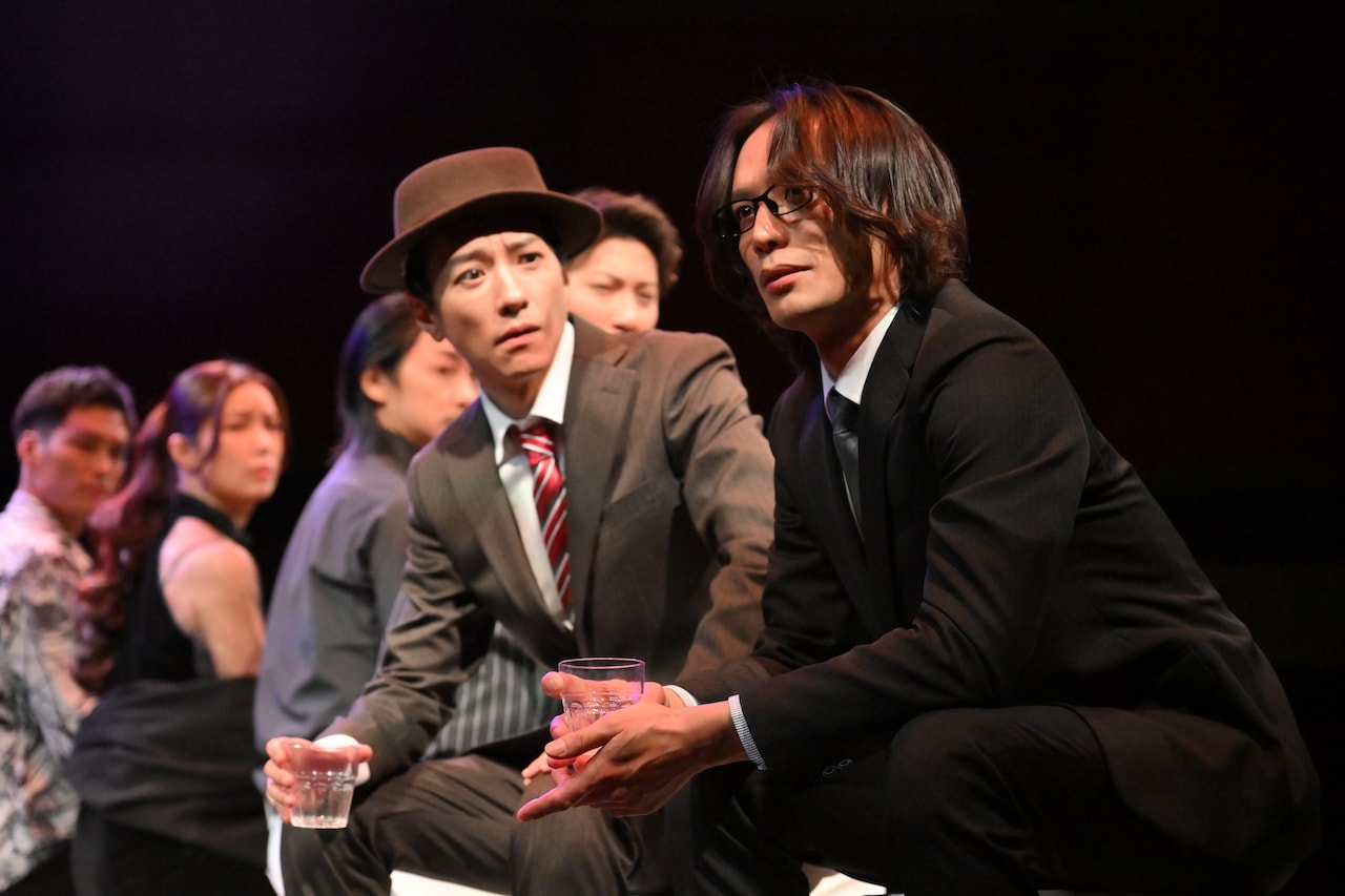 舞台「マイホームヒーロー」より。