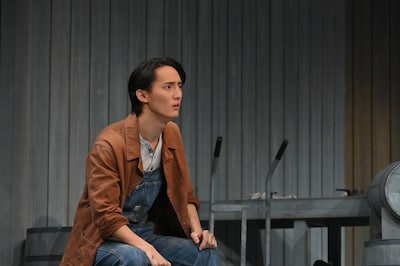 「すべての幸運を⼿にした男」より。（撮影：阿部章仁）