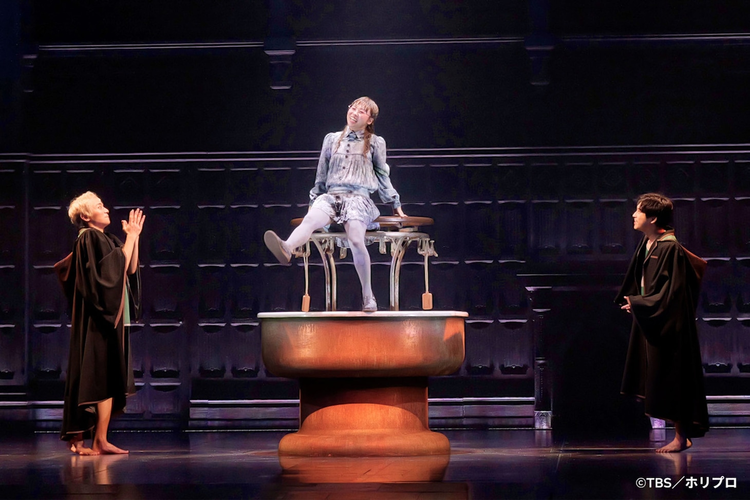 舞台「ハリー・ポッターと呪いの子」より。