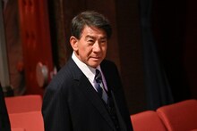 「もしもこの世が舞台なら、楽屋はどこにあるのだろう」第9話にゲスト出演する小林隆。