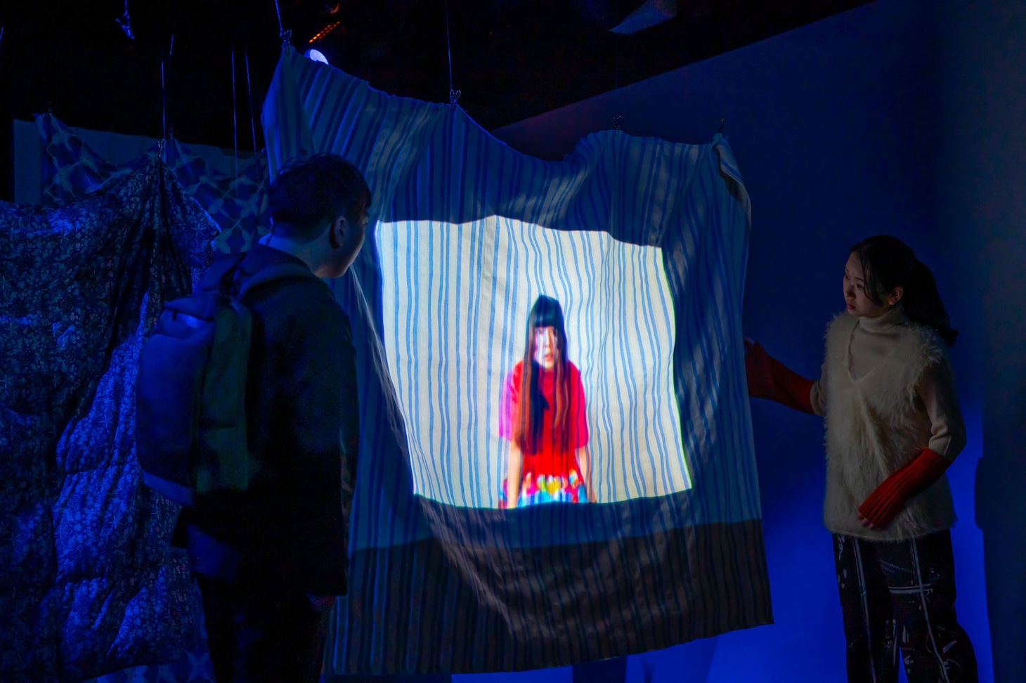 Quno「増える部屋」神奈川公演より。（撮影：青木哲）