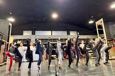 ミュージカル「サムシング・ロッテン」楽曲披露取材会より。