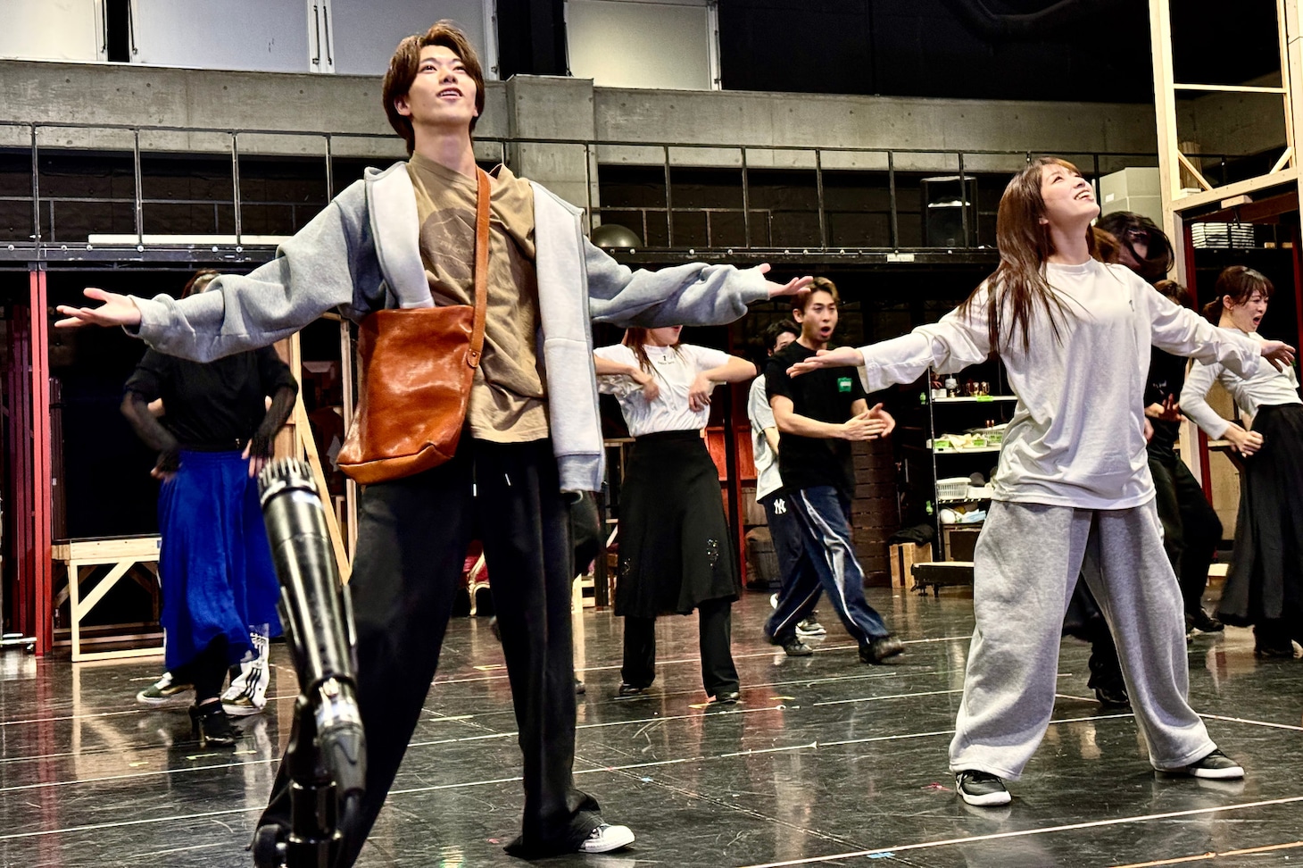 ミュージカル「サムシング・ロッテン」楽曲披露取材会より。