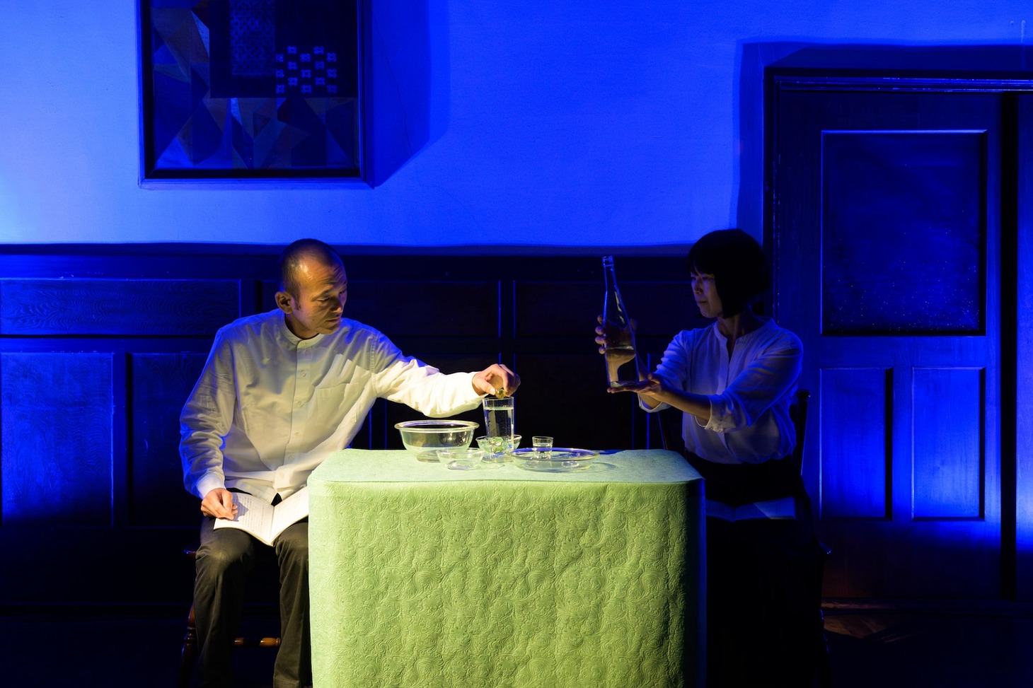 「MPAD2025」より、田中遊×広田ゆうみ「耳で楽しむ古事記～その5 天孫降臨」の様子。（撮影：松原豊）